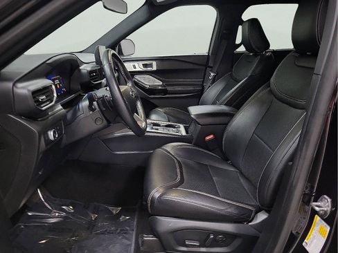 Used 2021 Ford Explorer ST w/ Equipment Group 401A image 12