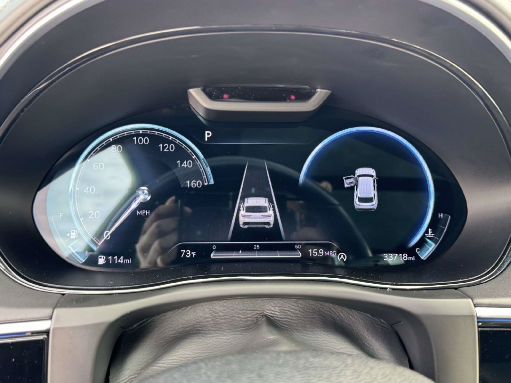 Certified 2022 Genesis GV70 3.5T Sport w/ Sport Prestige Package AWD/4WD image 24