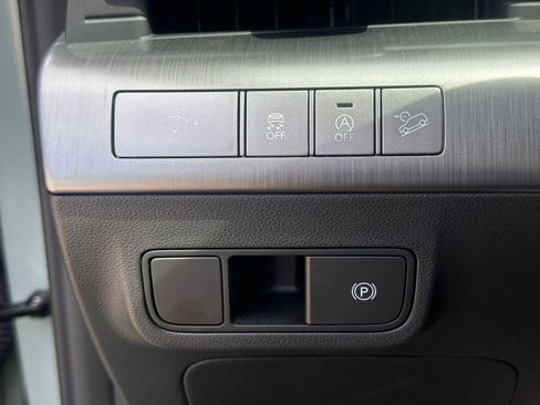 Certified 2026 Hyundai Kona SE image 21