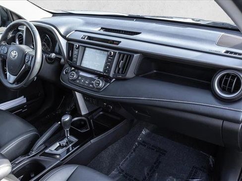 Used 2018 Toyota RAV4 Limited image 24