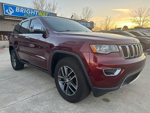 Used 2018 Jeep Grand Cherokee Limited RWD image 3