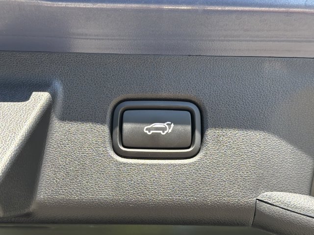 Used 2025 Hyundai Tucson SEL FWD image 39