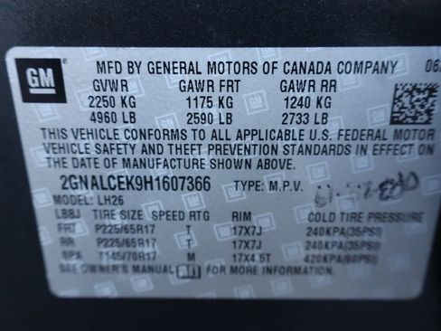 Used 2017 Chevrolet Equinox LT w/ Convenience Package image 45