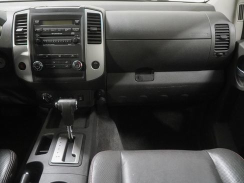 Used 2012 Nissan Xterra PRO-4X w/ Pro-4x Leather Pkg AWD/4WD image 30