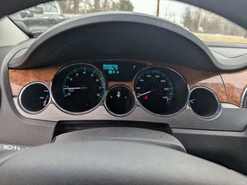 Used 2012 Buick Enclave Premium image 19