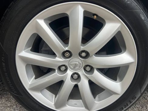 Used 2010 Lexus LS 460 RWD image 16