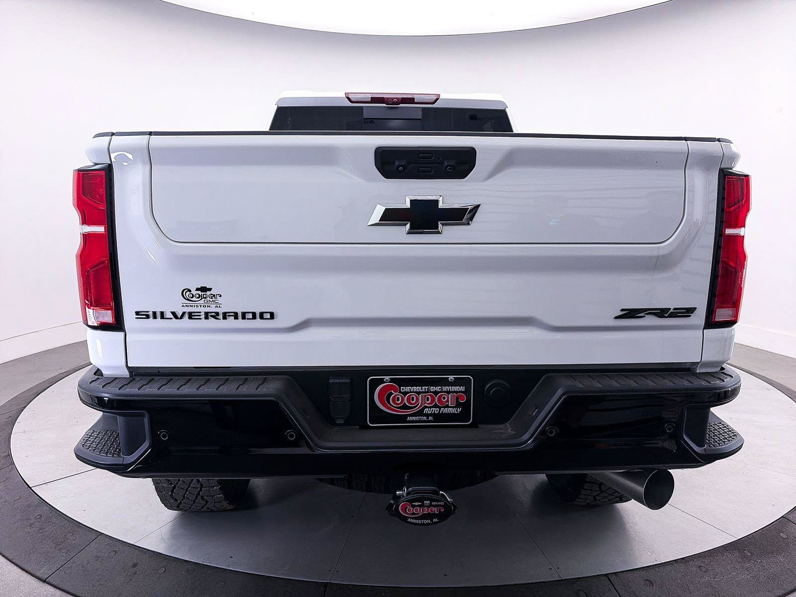 Used 2025 Chevrolet Silverado 2500 ZR2 w/ Technology Package AWD/4WD image 20