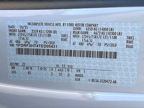 New 2026 Ford F350 XL w/ XL Chrome Package image 9