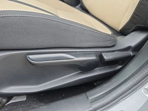 Used 2019 Honda Civic EX image 14