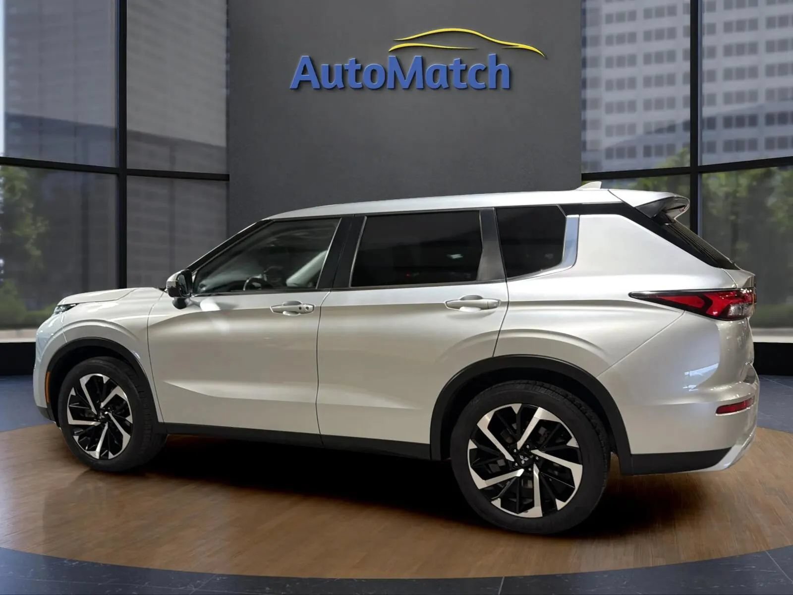 Used 2022 Mitsubishi Outlander SE AWD/4WD image 8
