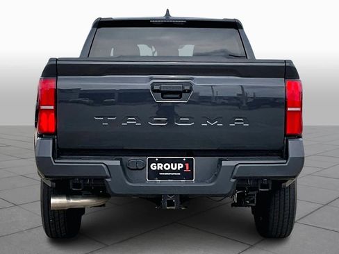 Used 2025 Toyota Tacoma SR image 3