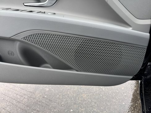 New 2026 Hyundai Elantra Sport FWD image 19