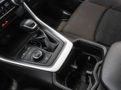 Used 2024 Toyota RAV4 SE AWD/4WD image 22