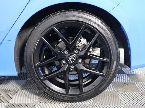 Used 2023 Honda Civic Sport image 16