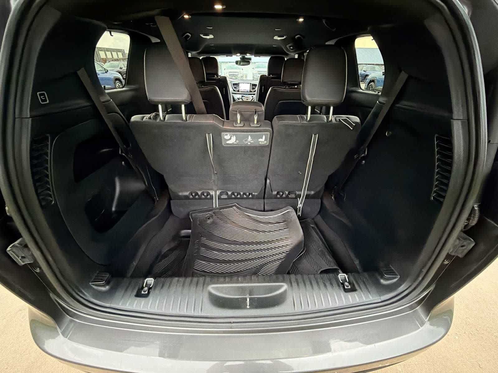 Used 2018 Chrysler Pacifica Touring-L Plus FWD image 28