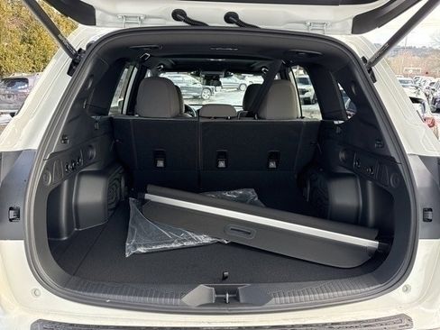 New 2025 Subaru Forester Premium image 7