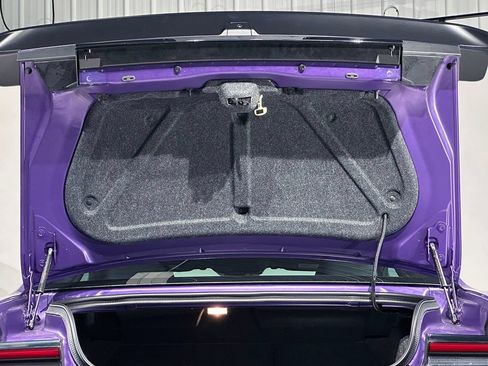 Used 2023 Dodge Challenger SRT Hellcat RWD image 39