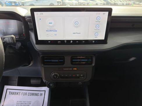 Used 2025 Ford Maverick Lobo image 24