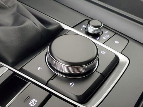 Certified 2025 MAZDA CX-50 AWD 2.5 S w/ Premium Package image 23