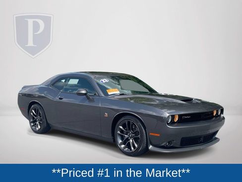 Certified 2023 Dodge Challenger R/T Scat Pack w/ Plus Package RWD image 2