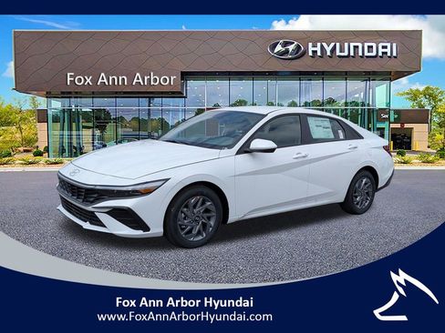 New 2026 Hyundai Elantra Hybrid FWD image 1