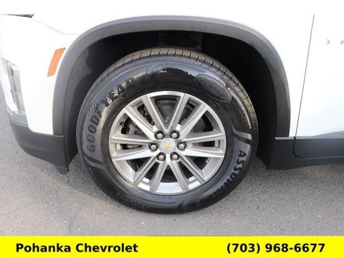 Certified 2023 Chevrolet Traverse LT w/ Rear Camera Mirror Package AWD/4WD image 27