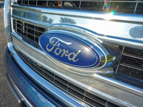 Used 2013 Ford F150 XLT image 13