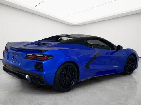 Used 2025 Chevrolet Corvette Stingray Preferred Conv RWD image 13