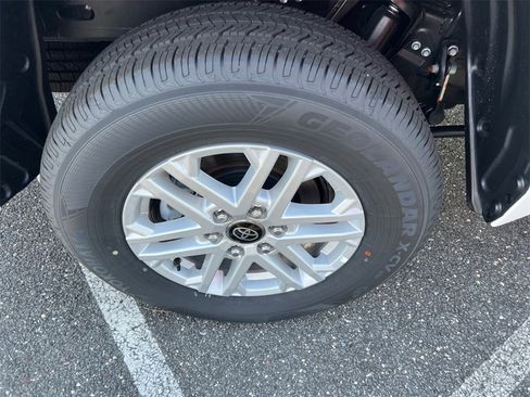 New 2025 Toyota Tundra SR5 image 18