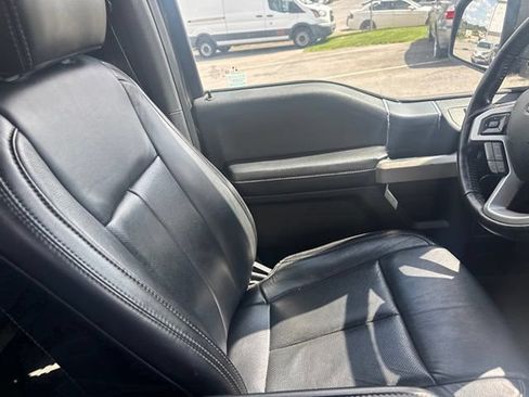 Used 2020 Ford F150 Lariat w/ Equipment Group 502A Luxury AWD/4WD image 15