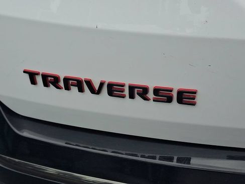 Used 2020 Chevrolet Traverse Premier w/ Redline Edition AWD/4WD image 33