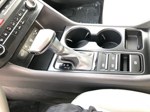 Certified 2025 Hyundai Sonata SE FWD image 21