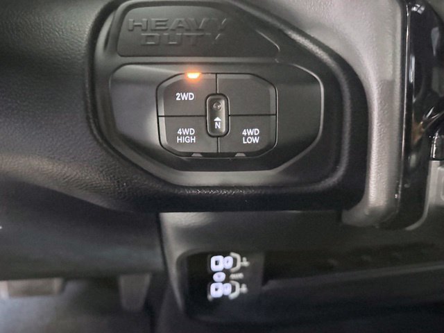 Used 2026 RAM 2500 Laramie AWD/4WD image 37