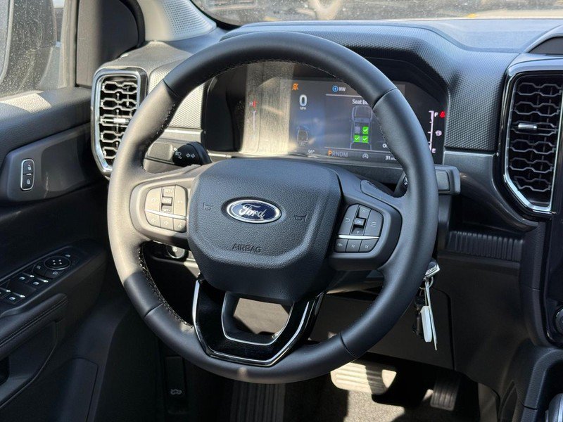 New 2026 Ford Ranger XLT w/ Black Appearance Package AWD/4WD image 17