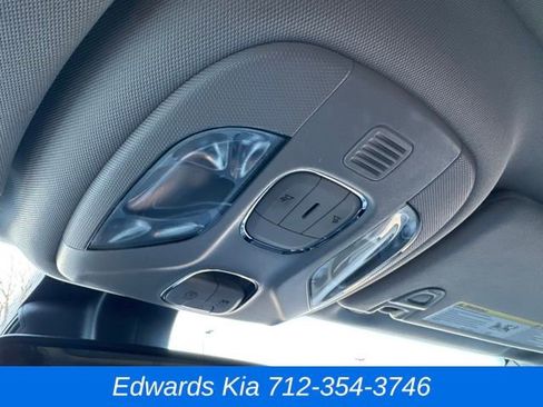 Used 2022 Jeep Compass Latitude w/ Sun and Sound Group image 31