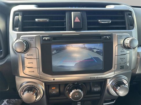 Used 2016 Toyota 4Runner SR5 image 17