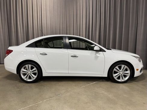 Used 2015 Chevrolet Cruze LTZ image 4
