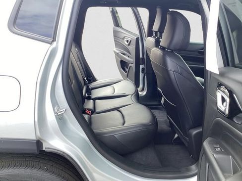 New 2026 Jeep Compass Limited image 14