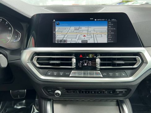 Used 2021 BMW 430i Coupe w/ M Sport Package RWD image 37