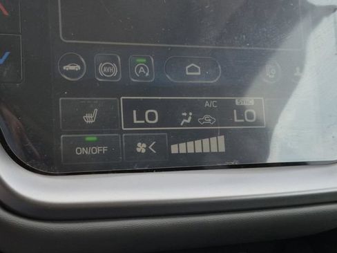 Certified 2025 Subaru Outback Limited AWD/4WD image 41