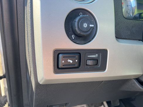 Used 2010 Ford F150 Lariat AWD/4WD image 11
