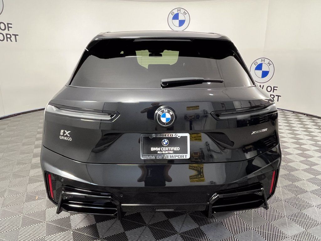 Used 2026 BMW iX xDrive60 w/ M Sport Package AWD/4WD image 12