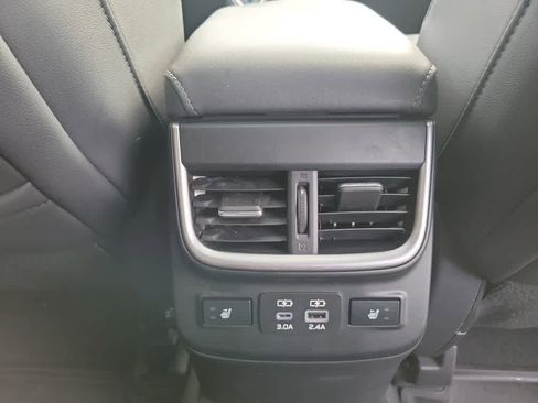 Certified 2023 Subaru Outback Limited image 33