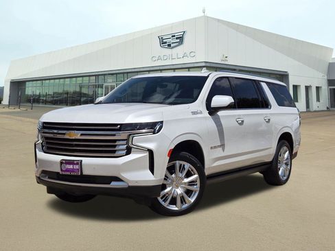 Used 2024 Chevrolet Suburban High Country w/ Max Trailering Package AWD/4WD image 1