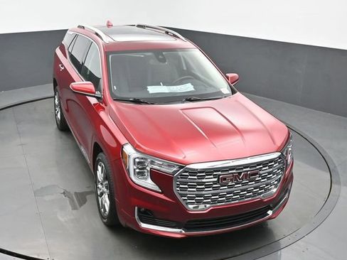 Used 2023 GMC Terrain Denali AWD/4WD image 42