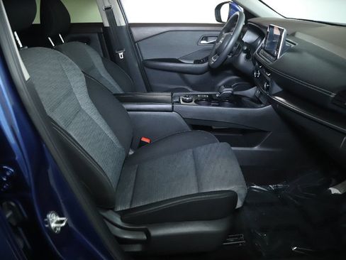 Certified 2023 Nissan Rogue SV AWD/4WD image 34