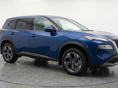 Used 2025 Nissan Rogue SV