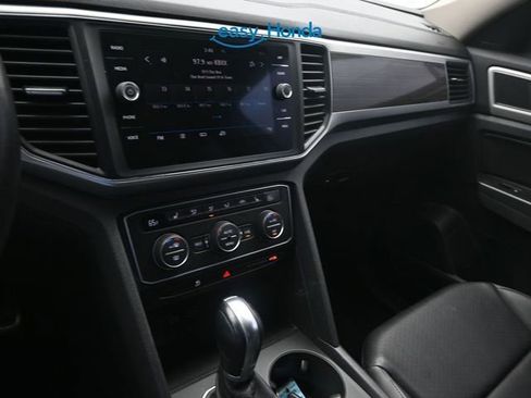 Used 2019 Volkswagen Atlas SE image 11