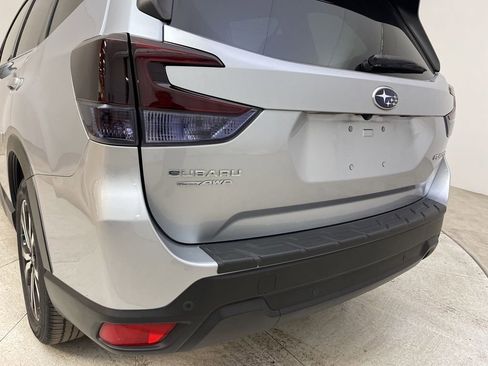 Used 2022 Subaru Forester Limited w/ Popular Package #3 image 13