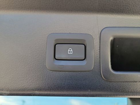 Used 2024 MAZDA CX-30 AWD 2.5 S w/ Select Sport Pkg image 11